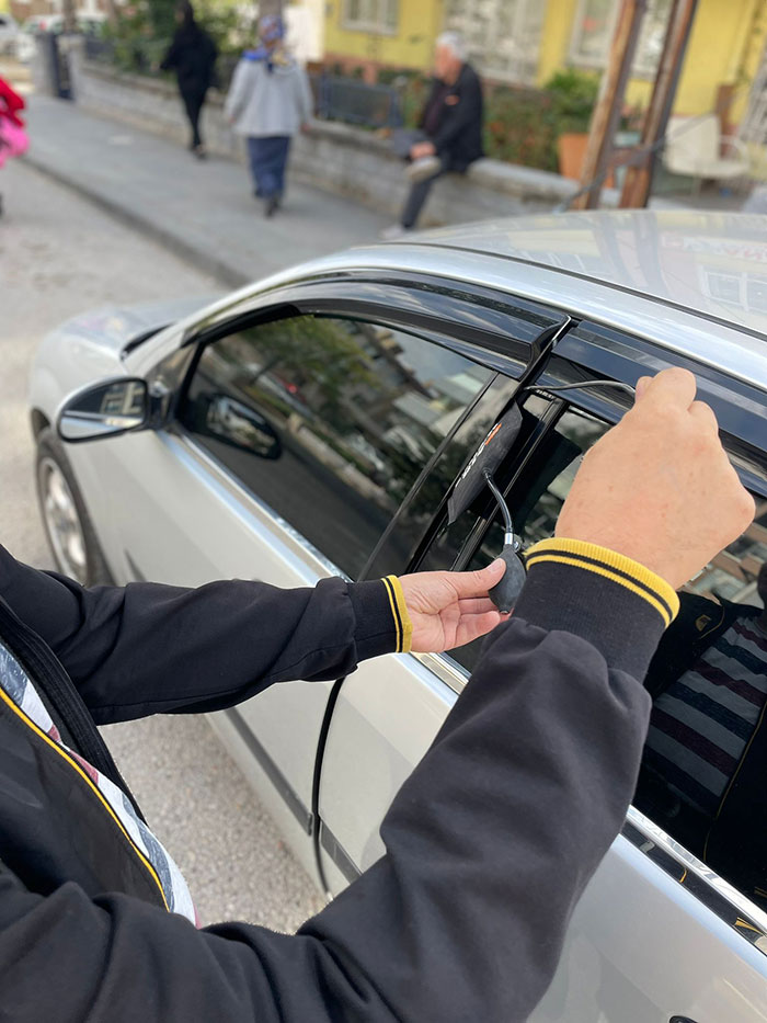 Kepsut Oto Kilitçisi